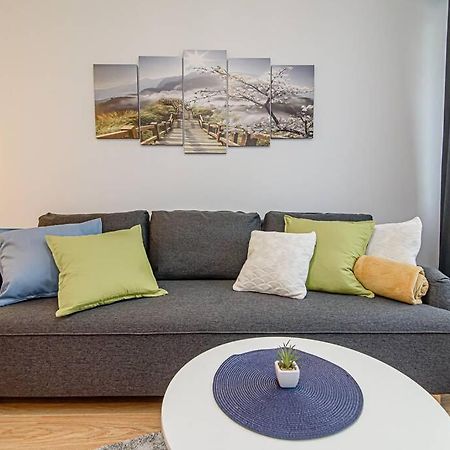 Bright Apartment,For 1-4,Near Old Town Vilna Exterior foto