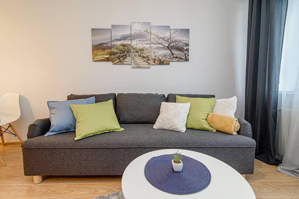 Bright Apartment,For 1-4,Near Old Town Vilna Exterior foto